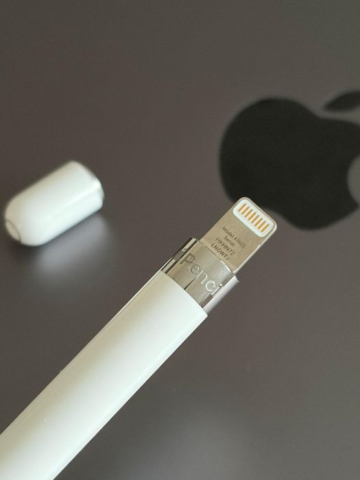 Ipad 9th generacji 10,2 + Apple Pencil 1 + etui z klawiaturą