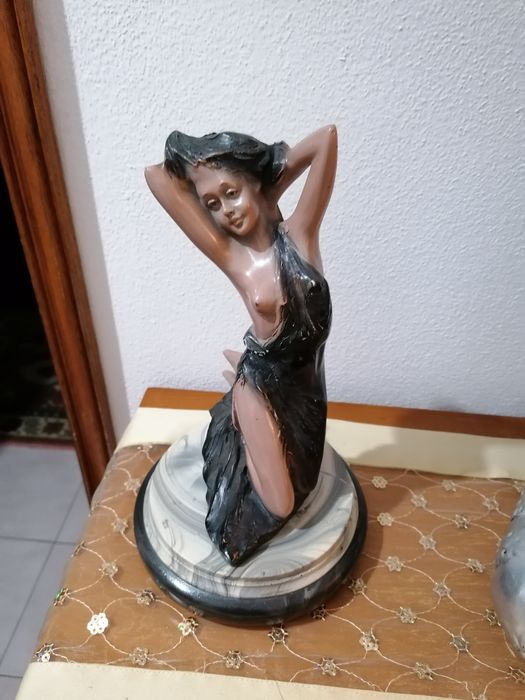 Estátua de mármore