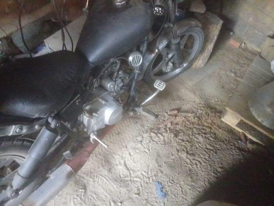 Продам  на ходу можно обмін