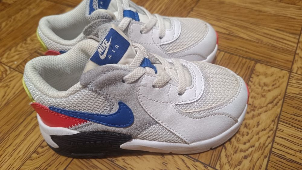 кросівки nike дитячі