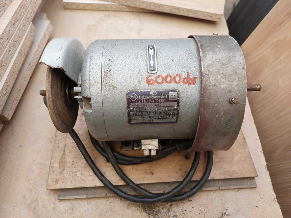 Szlifierka stołowa 230V średnica tarczy 125 mm