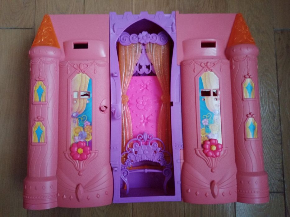 Будиночок для Barbi