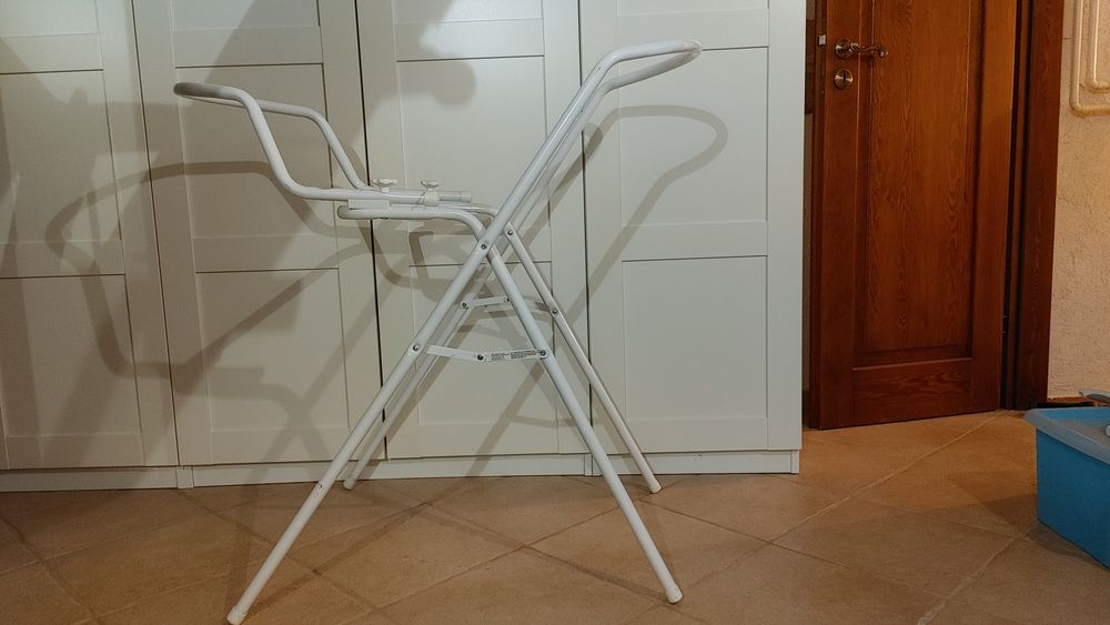 Stojak na wanienkę + wanienka
