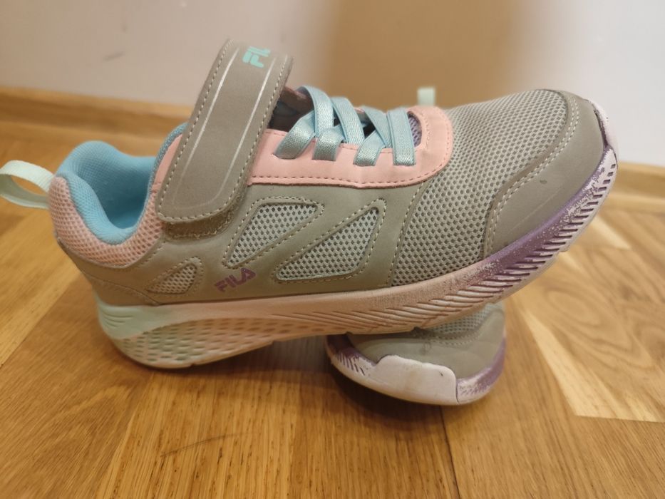 Buty sportowe FILA rozmiar 35