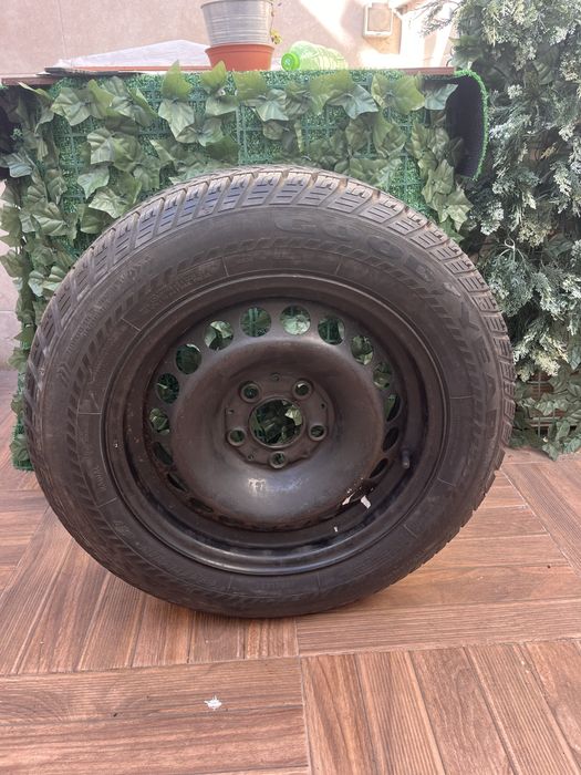 Jante/pneu suplente 15”