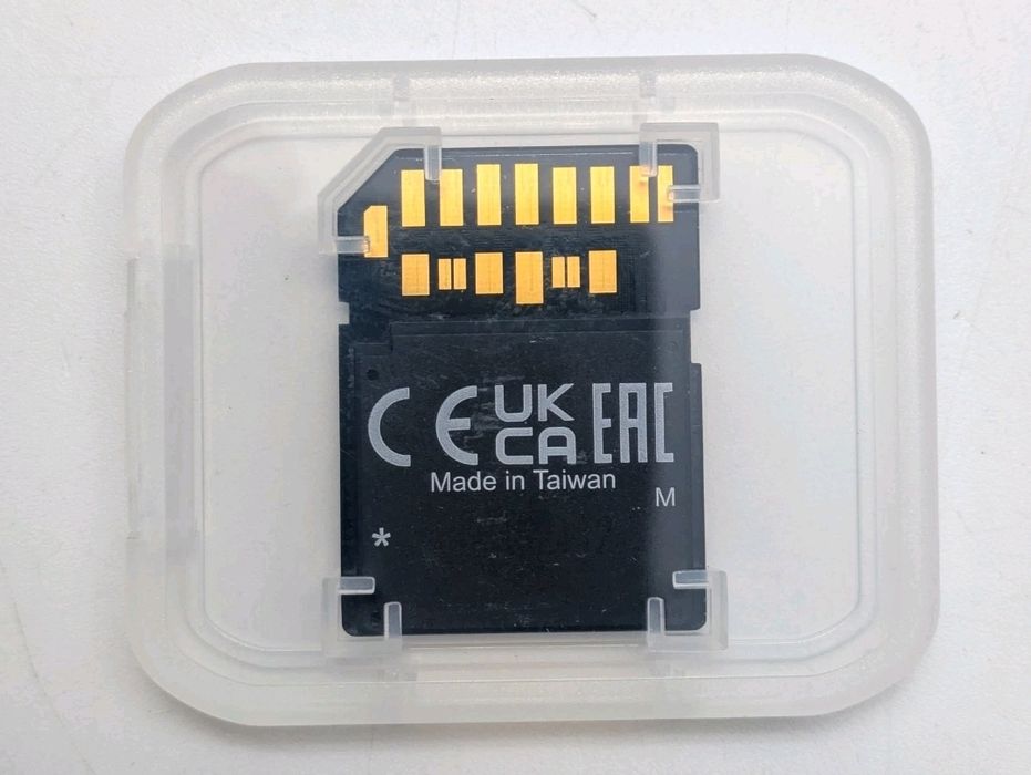 Cartão SDXC Sony Tough "M" Series 64GB