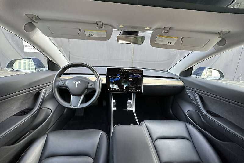 Tesla Model 3 2018