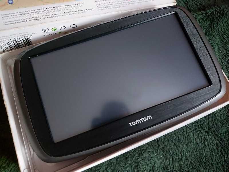 Nawigacja GPS TomTom  TRUCK/Autobus/KAMPER  2025 Europa GWARANCJA