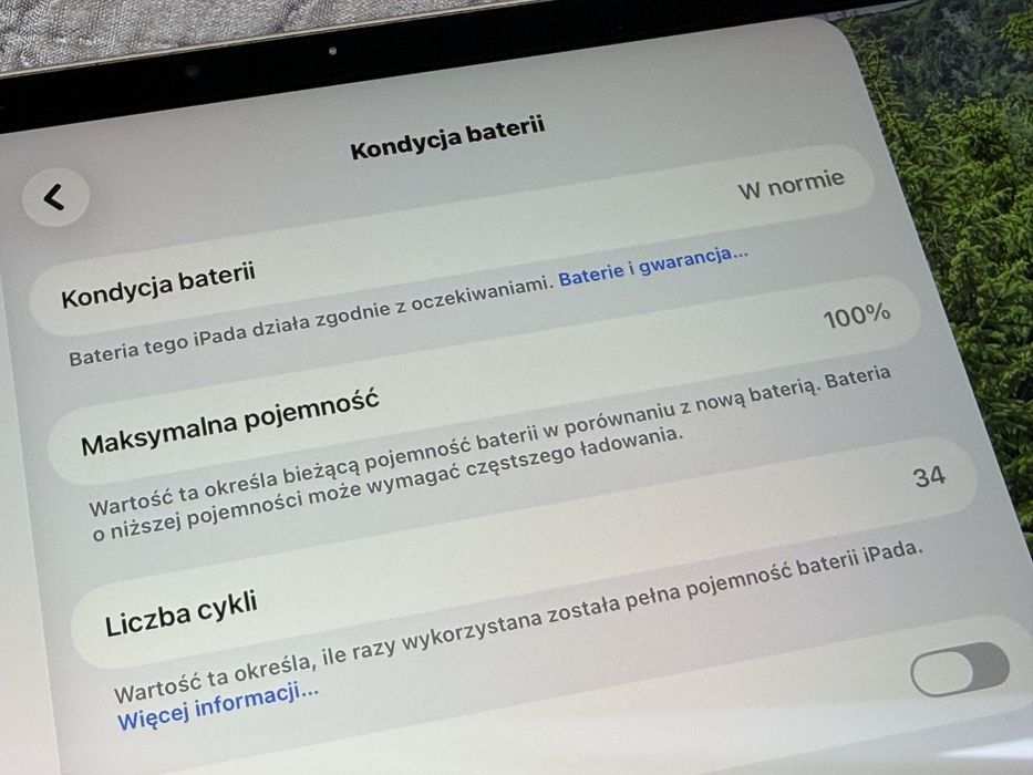 iPad 13" Air M3 WiFi 128GB, klawiatura Logitech Combo Touch , gwarancja.