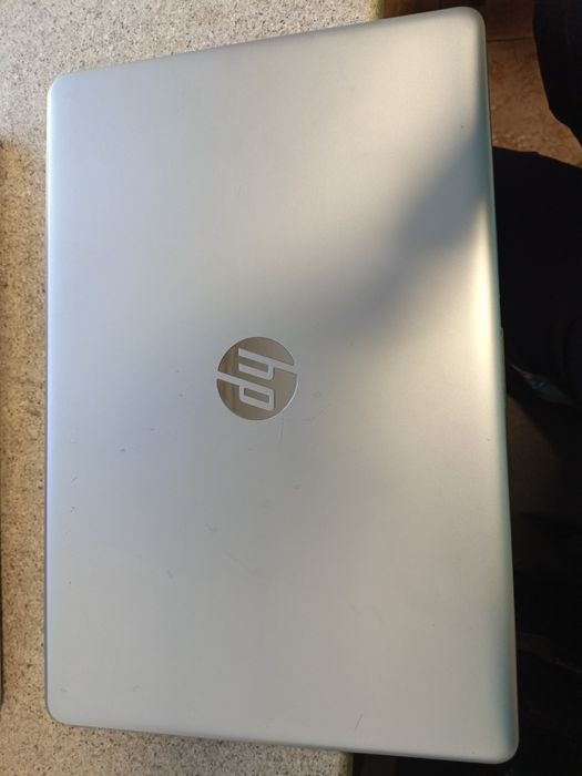 Ноутбук HP TPN-C130 стан нового.