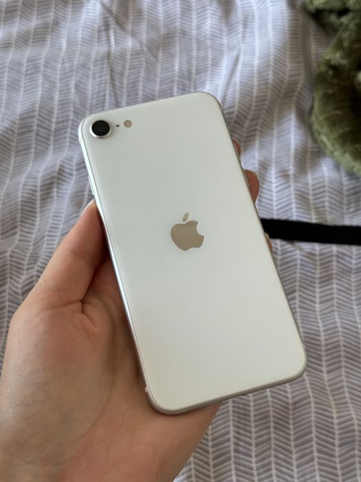 iPhone SE 2022 64Gb Neverlock