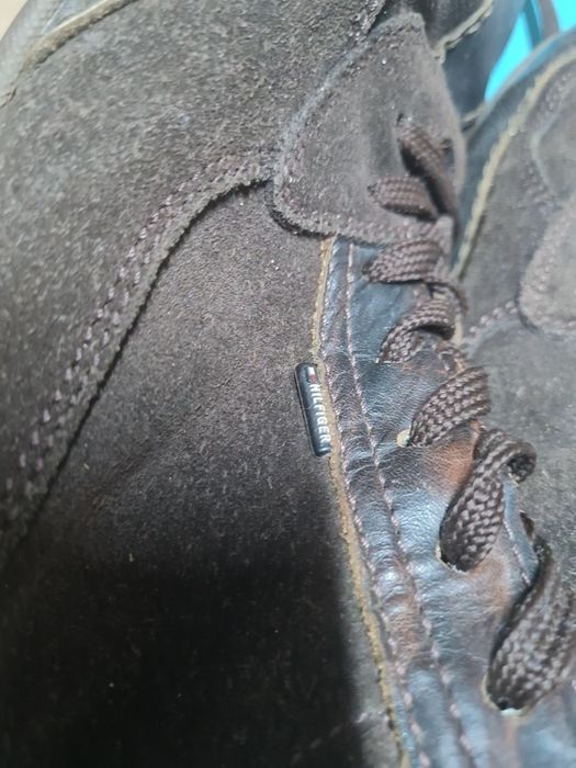 Botas Tommy Hilfiger em Pelr- Tamanho 44