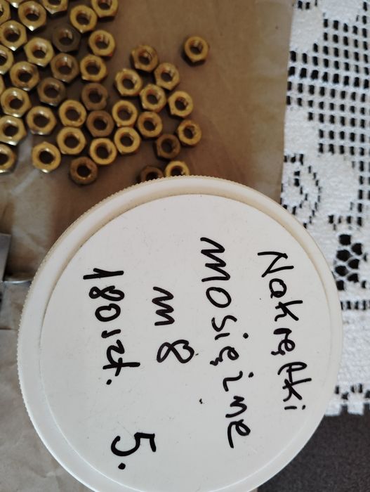 Nakrętka mosiężna m 8
