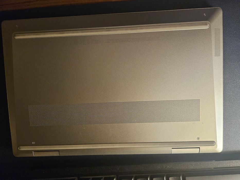 Portátil HP Pavilion x360 14 2 em 1 RESERVADO