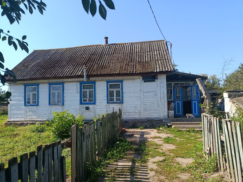 Будинок дерев'яний смт.Черняхів