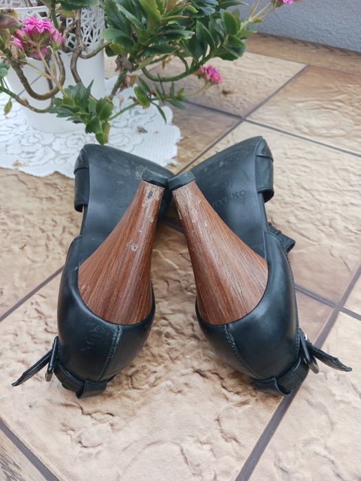 Buty damskie Ryłko r.38,5
