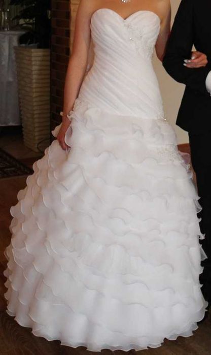 Suknia ślubna Flamenco z halką