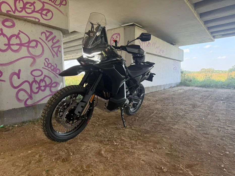CFMoto 800MT-X cf moto mt-x 800 nebula black