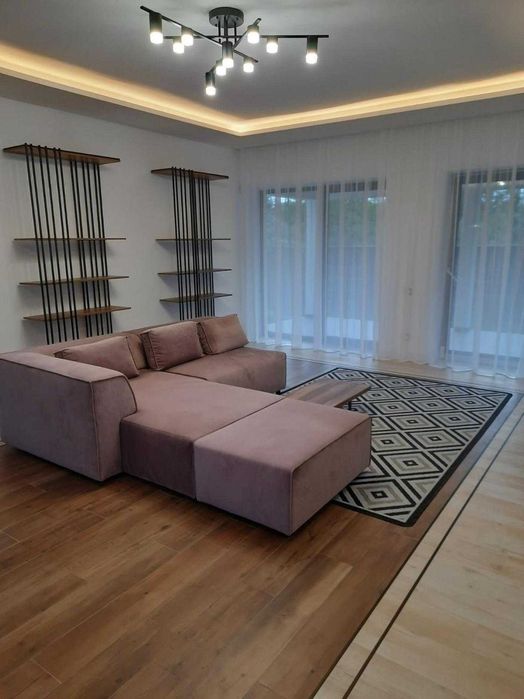 Продаж будинку, Брюховичі