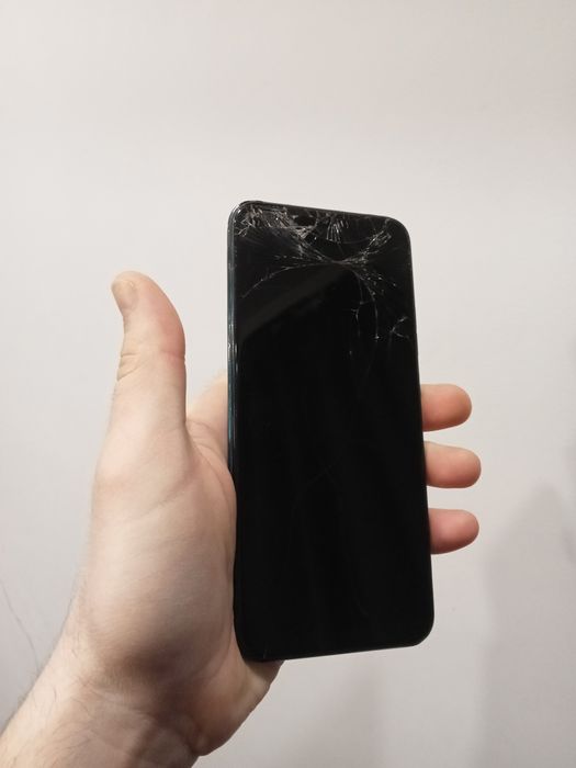 Tecno Spark 6 GO (KE5) битий екран