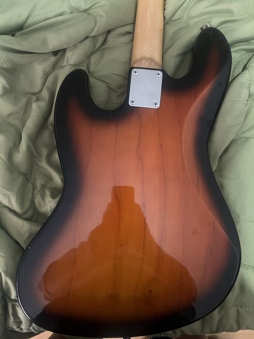 Squier Jazz Bass (by Fender) – Crafted in Korea (1998) - Sunburst