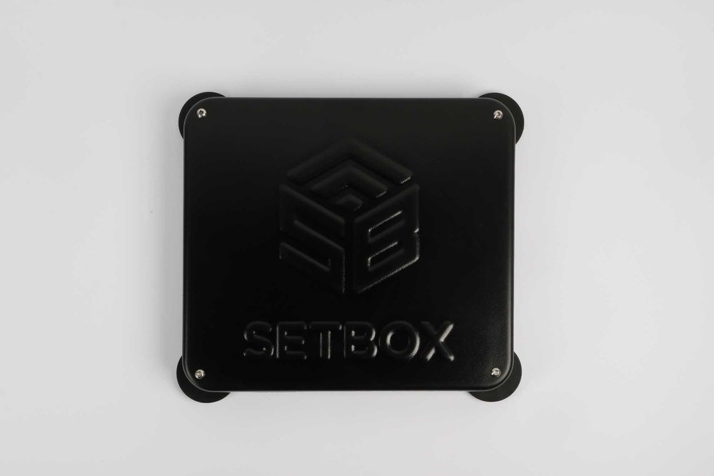 Корпус для Starlink Mini на авто