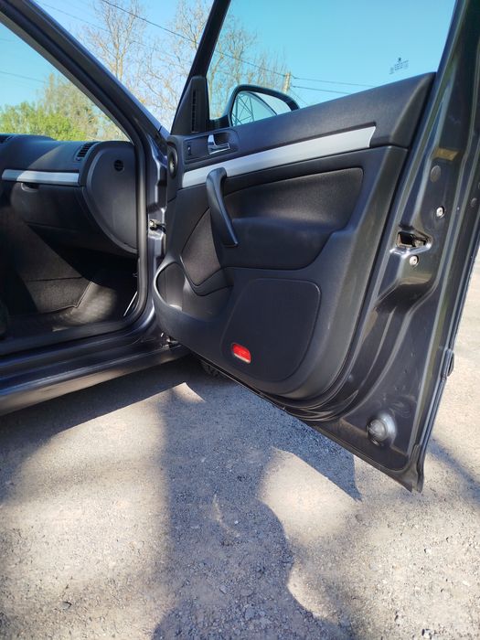 Skoda Octavia A5. 2011   1.6tdi