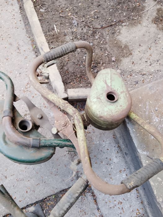 Бачки бензопили дружба