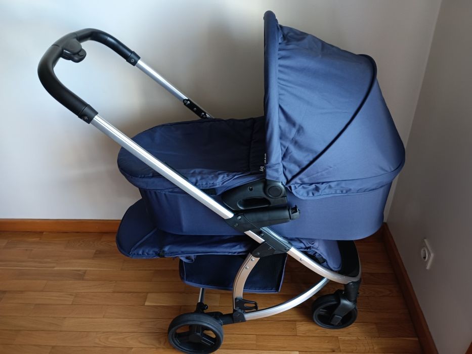 Trio da Assalvo com oferta de mala de maternidade