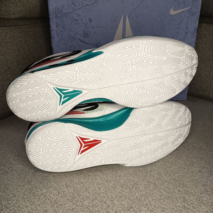 Р. 50. Баскетбольні кросівки Nike Ja Morant 1 Reverse Scratch White FV