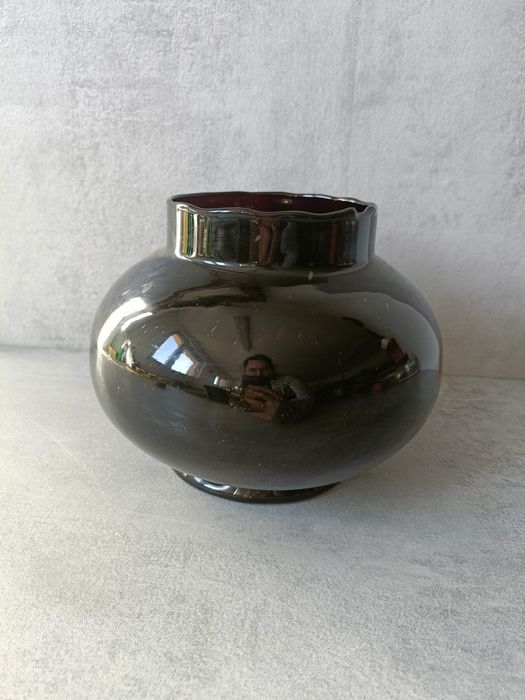 Wazon fioletowo czarny