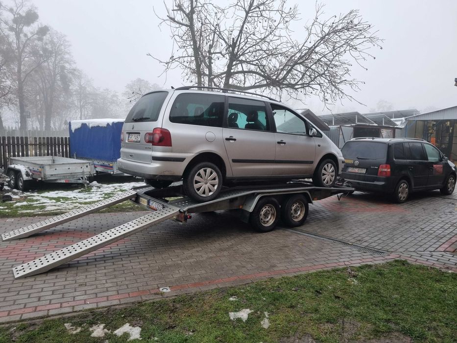 wypożyczenie lawety wynajem przyczepki do transportu samochodów