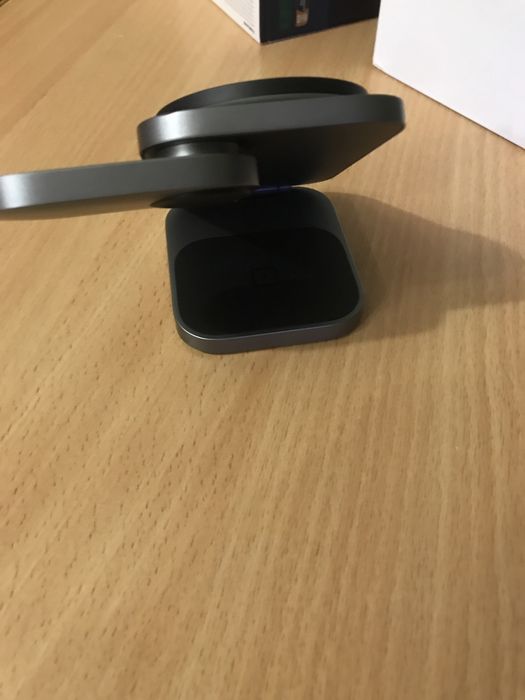 Складная  магнитная беспроводная зарядка 3в1 Amegat