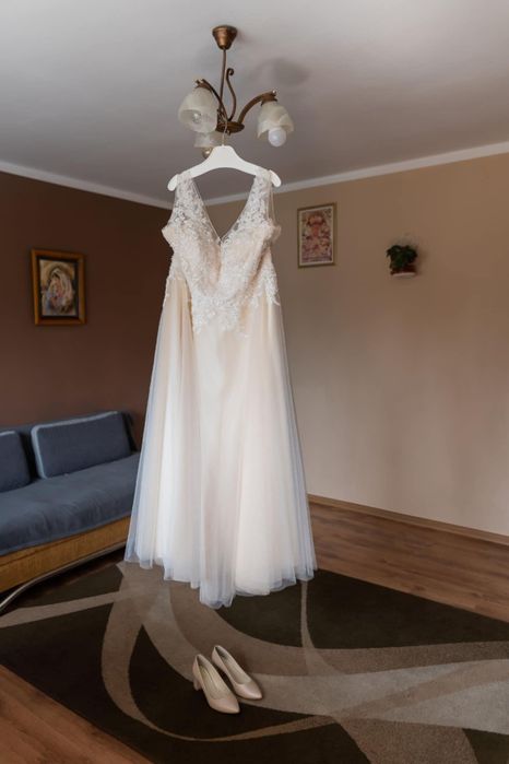 Sprzedam suknię ślubną