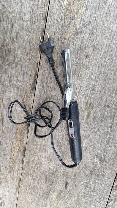 Плойка для волосся