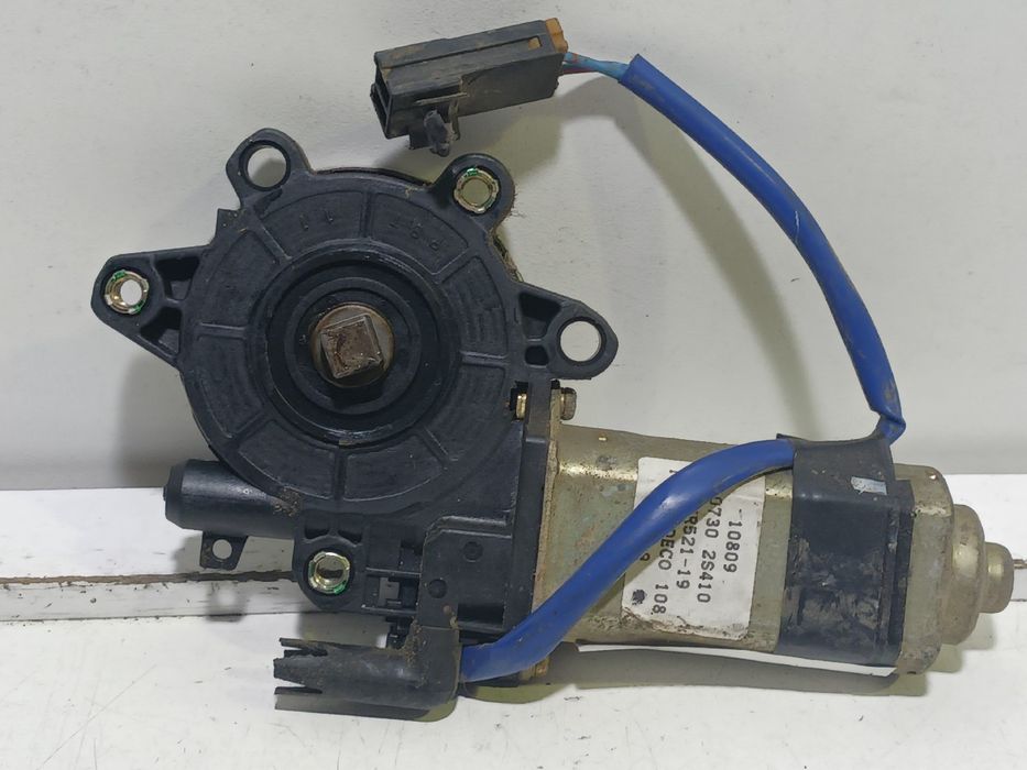 Motor vidro frente direito NISSAN Navara Pick Up (D22)