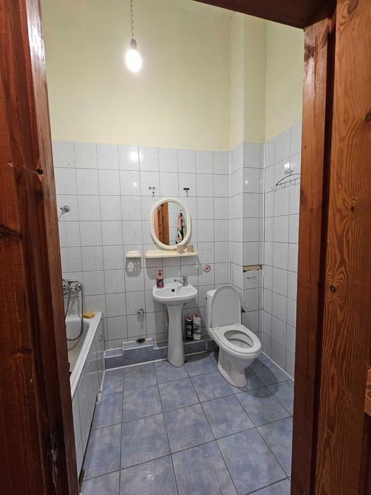 Оренда 2к квартири на вул. Руська42