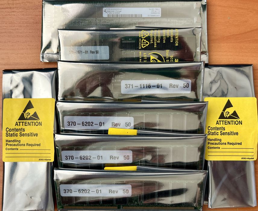 Оперативна памʼять сервера Sun Microsystems