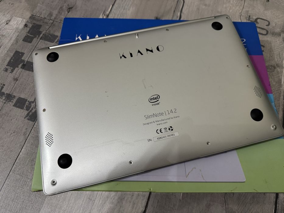 Laptop Kiano Slimnote 14.2