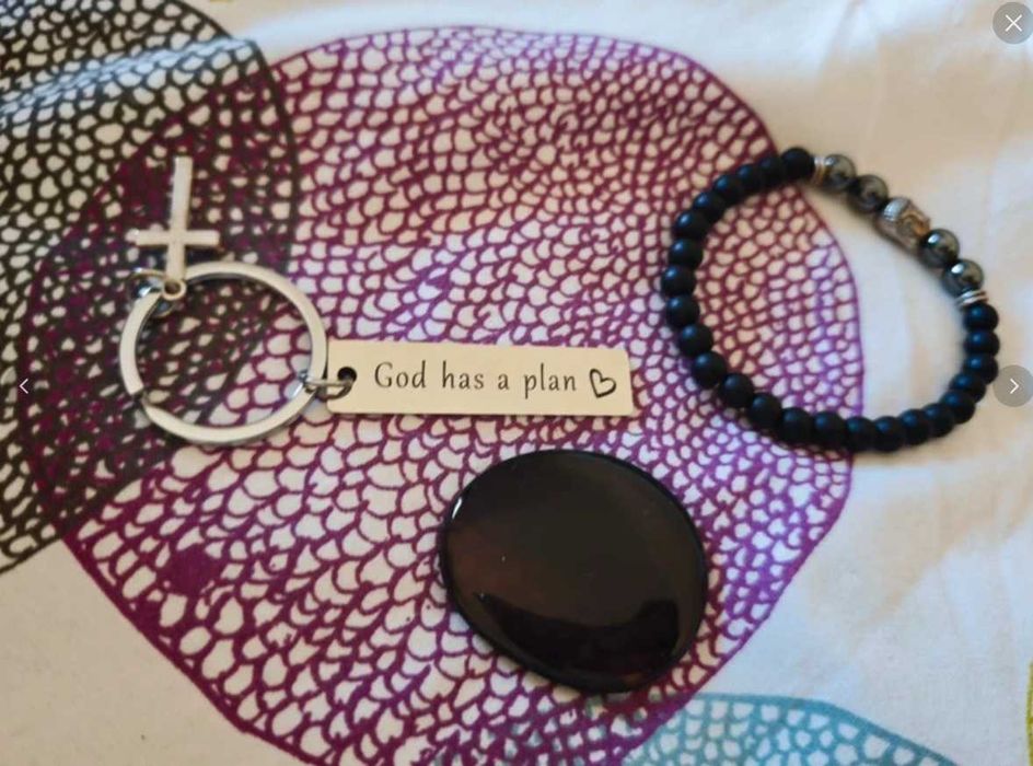 Conjunto de Pulseiras Buda e God has a plan e Pedra de Âmbar (Mitologia, Misticismo)