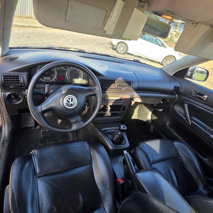 Passat  PD130 de 2001