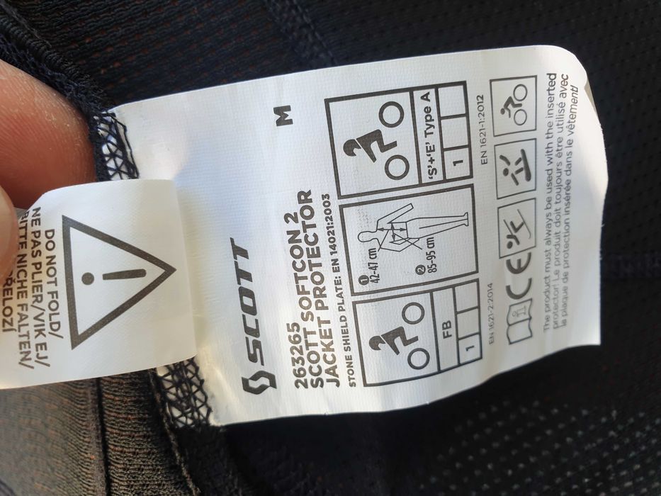 Colete de proteção integral Scott Softcon com tecnologia D3O