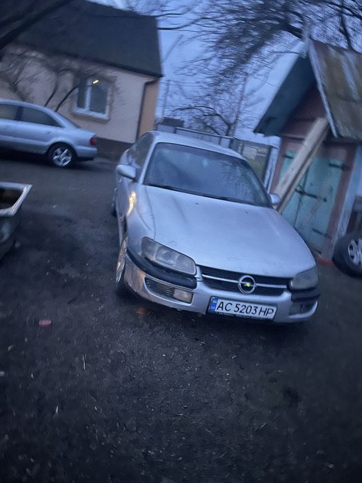 Продам опель Омега б 2.0 бензин