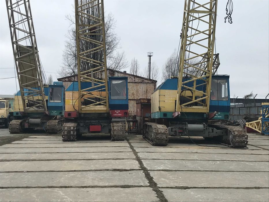 Оренда гусеничних кранів МКГ-25БР Бровари, Києв по містам України.