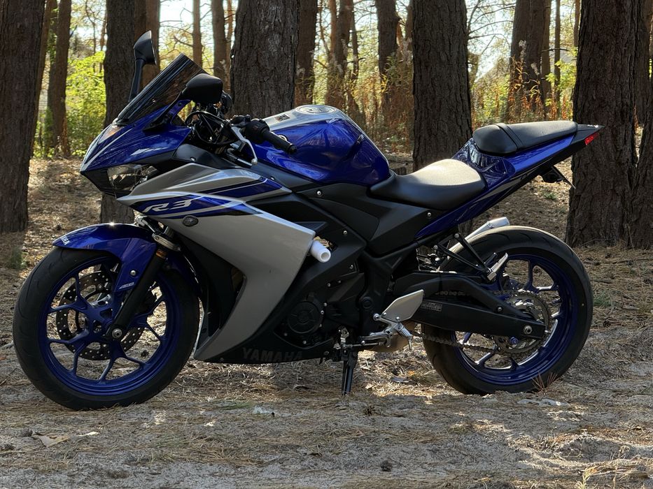 Мотоцикл  Yamaha yzf r3 2017