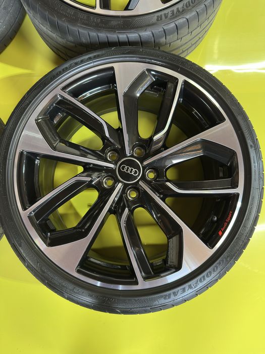 Używane koła Audi A3 S3 8Y 8V 19" UŻYWANE OEM RS Design GOODYEAR 2022