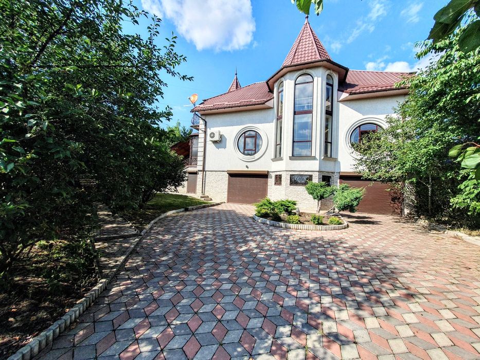 Здається 5-ти кімнатний БУДИНОК з ремонтом, котел на дровах/генератор.