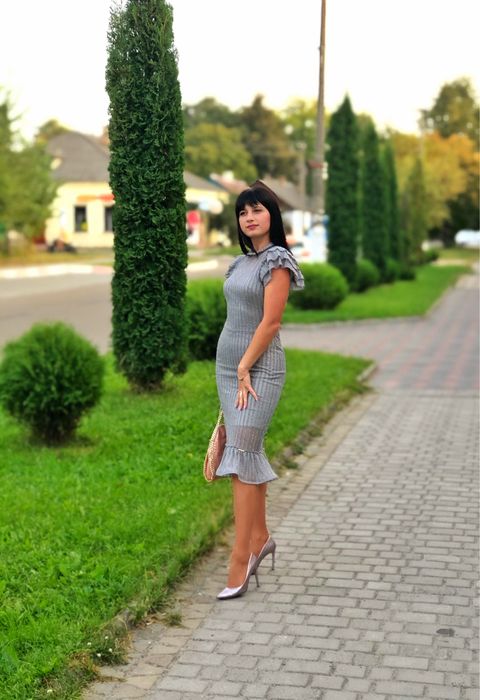 Стильна жіноча сукня, як нова, вигідна ціна