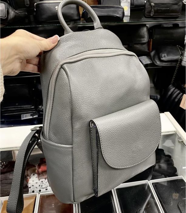 Італійський рюкзак білий  голубой городской рюкзак кожаный