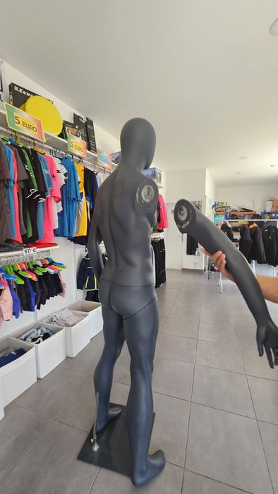 Manequin com altura 190 cm